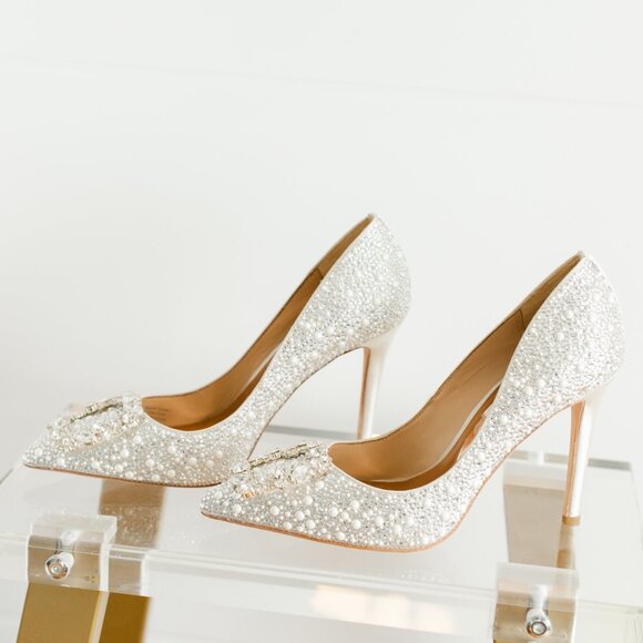 Badgley Mischka Cher II Ivory Pearl Diamond Pointed Toe Stiletto 5 Bride - Picture 5 of 15